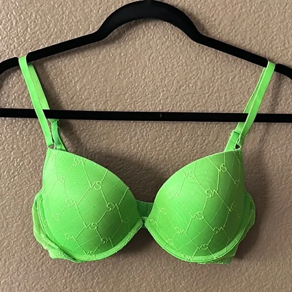 Lime green Victoria’s Secret push up bra - Picture 2 of 5